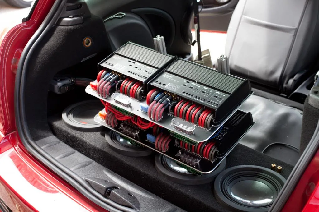 Amplifier-Display