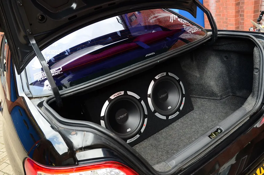 Subwoofer-install